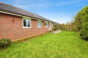 Photo 13- click for photo gallery